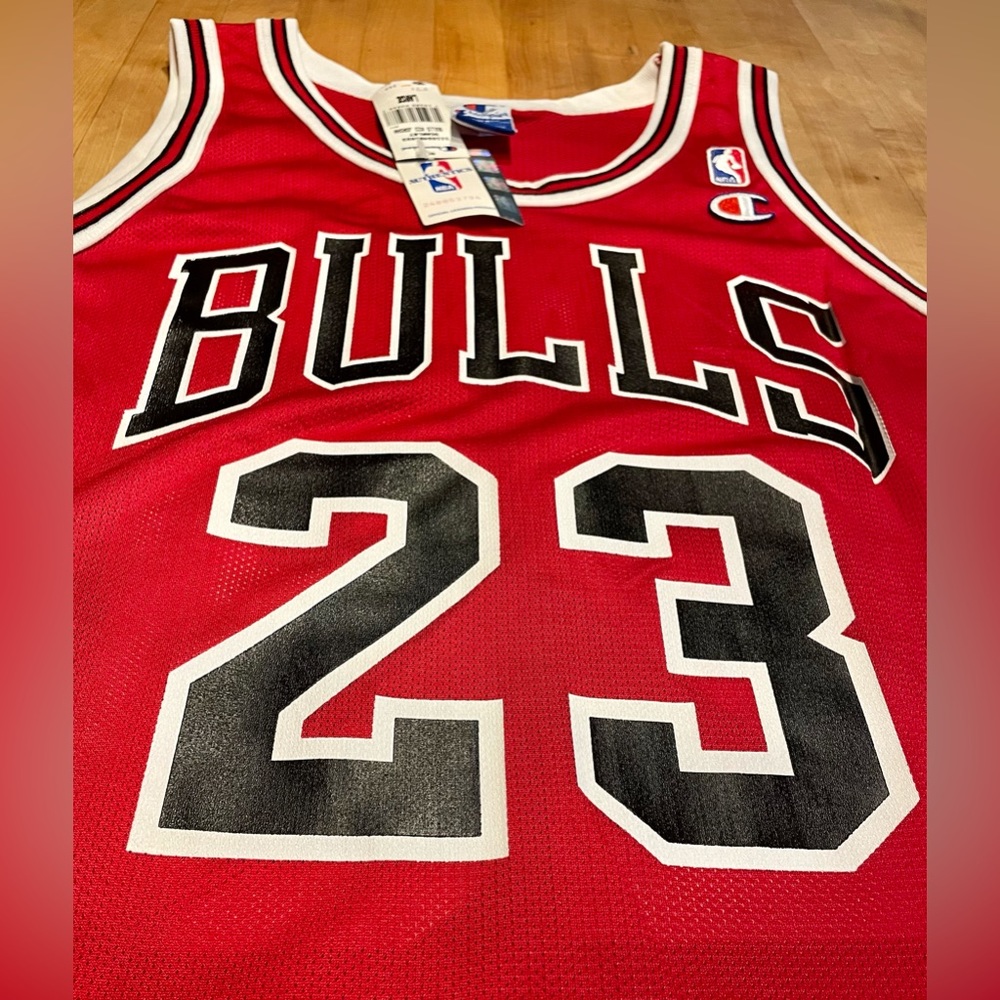 Vintage 90s NWT Michael Jordam Jersey #23 Chicago Bulls Large 44 Original NBA - Picture 2 of 7